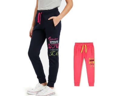 BAVLNĚNÉ DÍVČÍ TEPLÁKY S NÁPISEM V SADĚ 2 KUSY