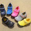 Detské pevné topánky do vody vo viacerých farbách