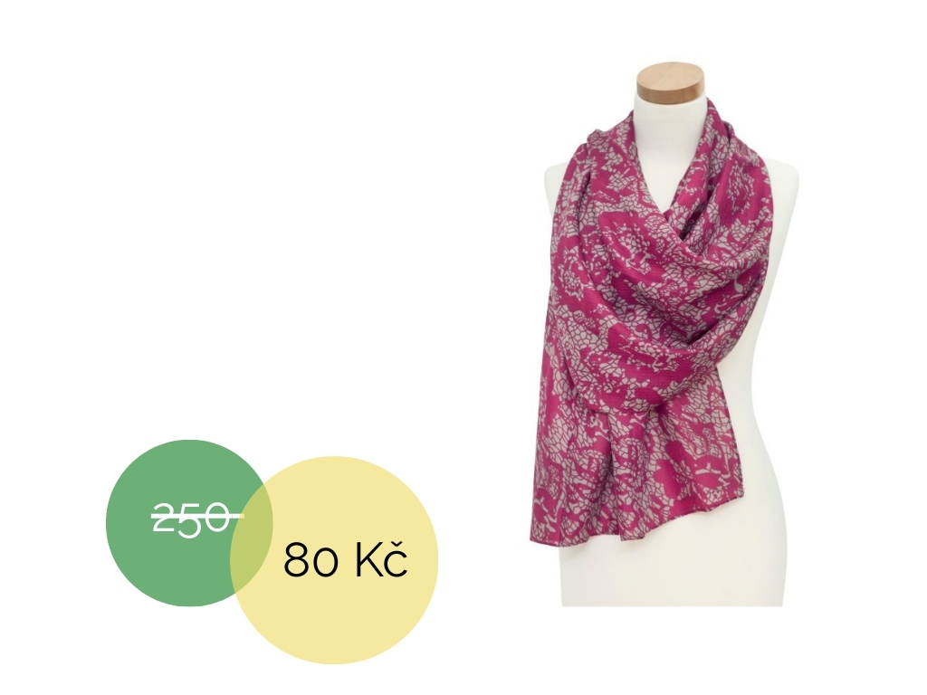 Šál s drobnými květy vínová