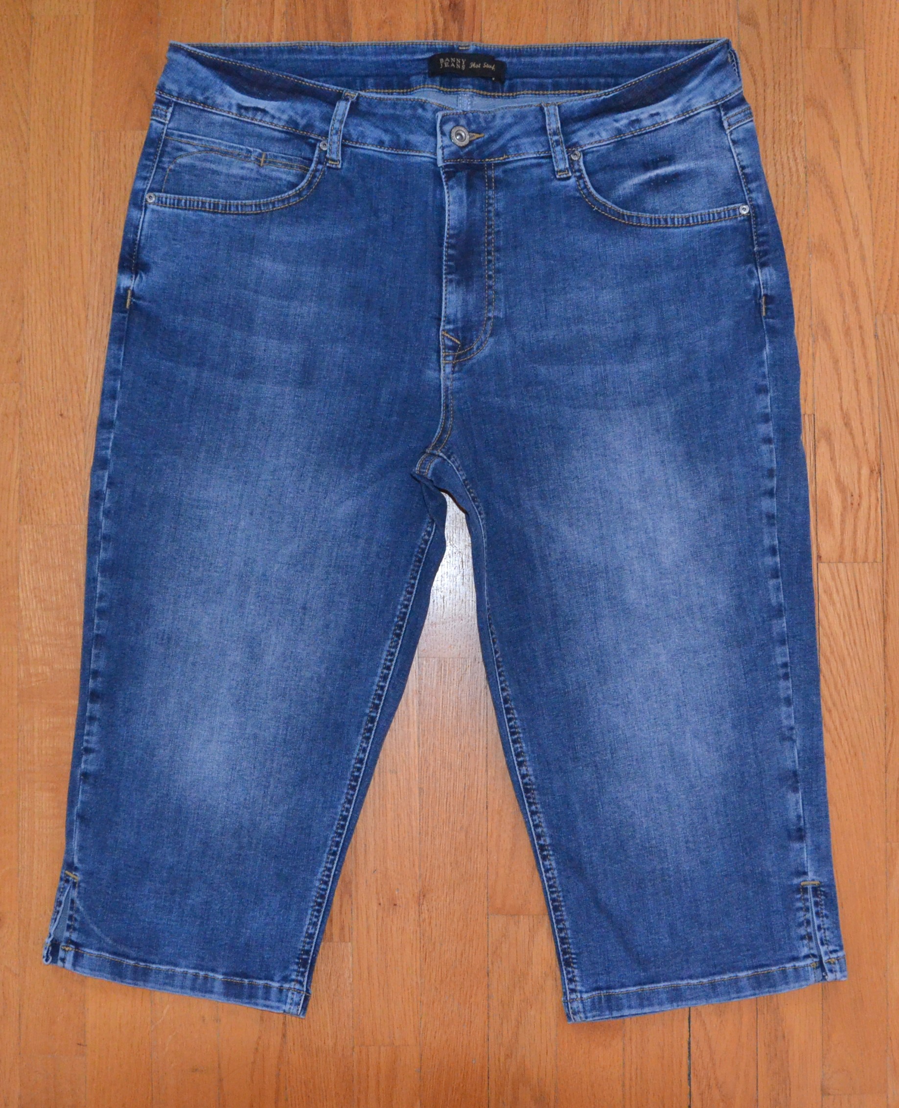 Dámské džínové šortky Banny Jeans D.33.482.B Velikost: 34