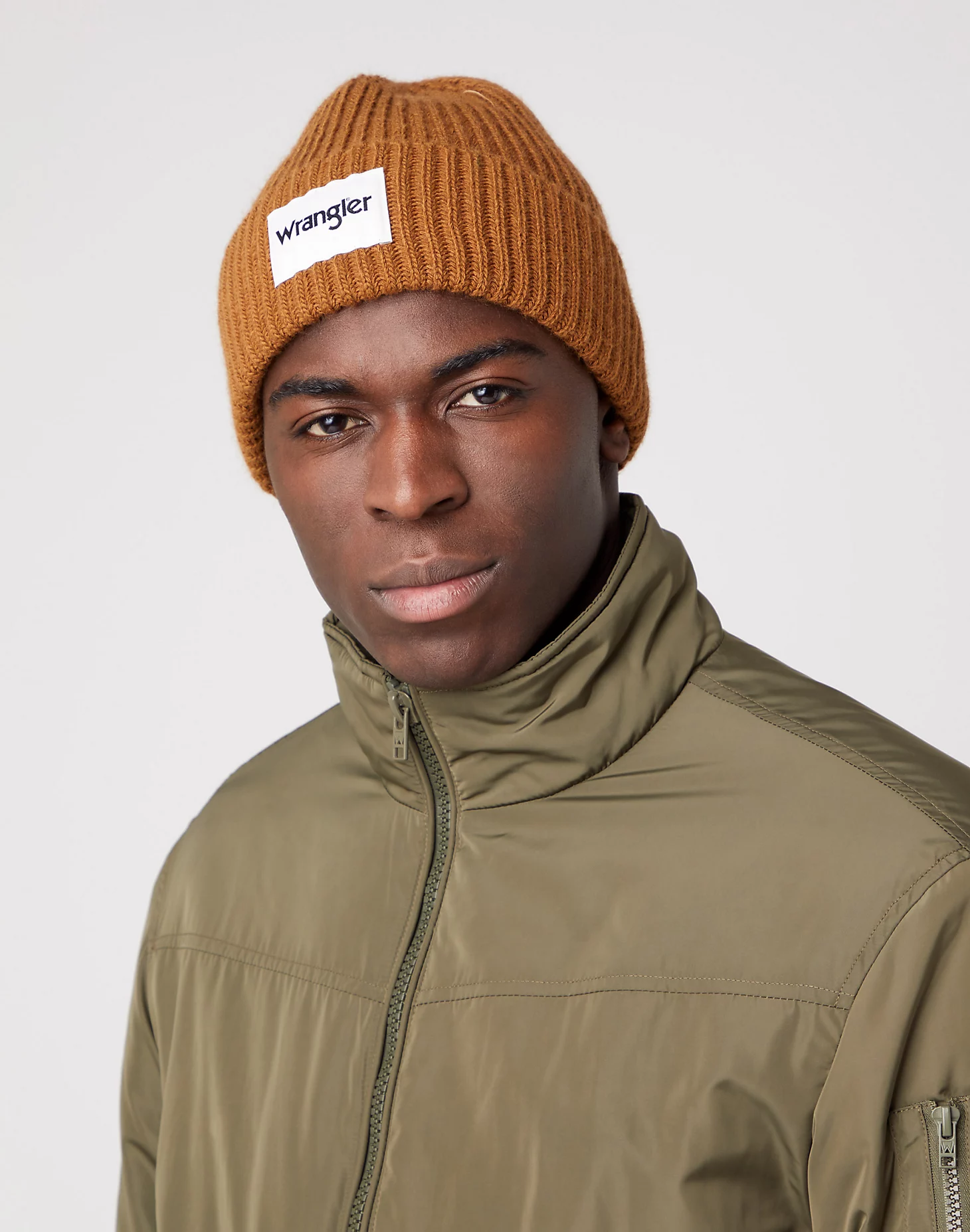 Čepice WRANGLER W0W2UHH02 RIB BEANIE Nutmeg Brown Univerzální velikost: jedna velikost