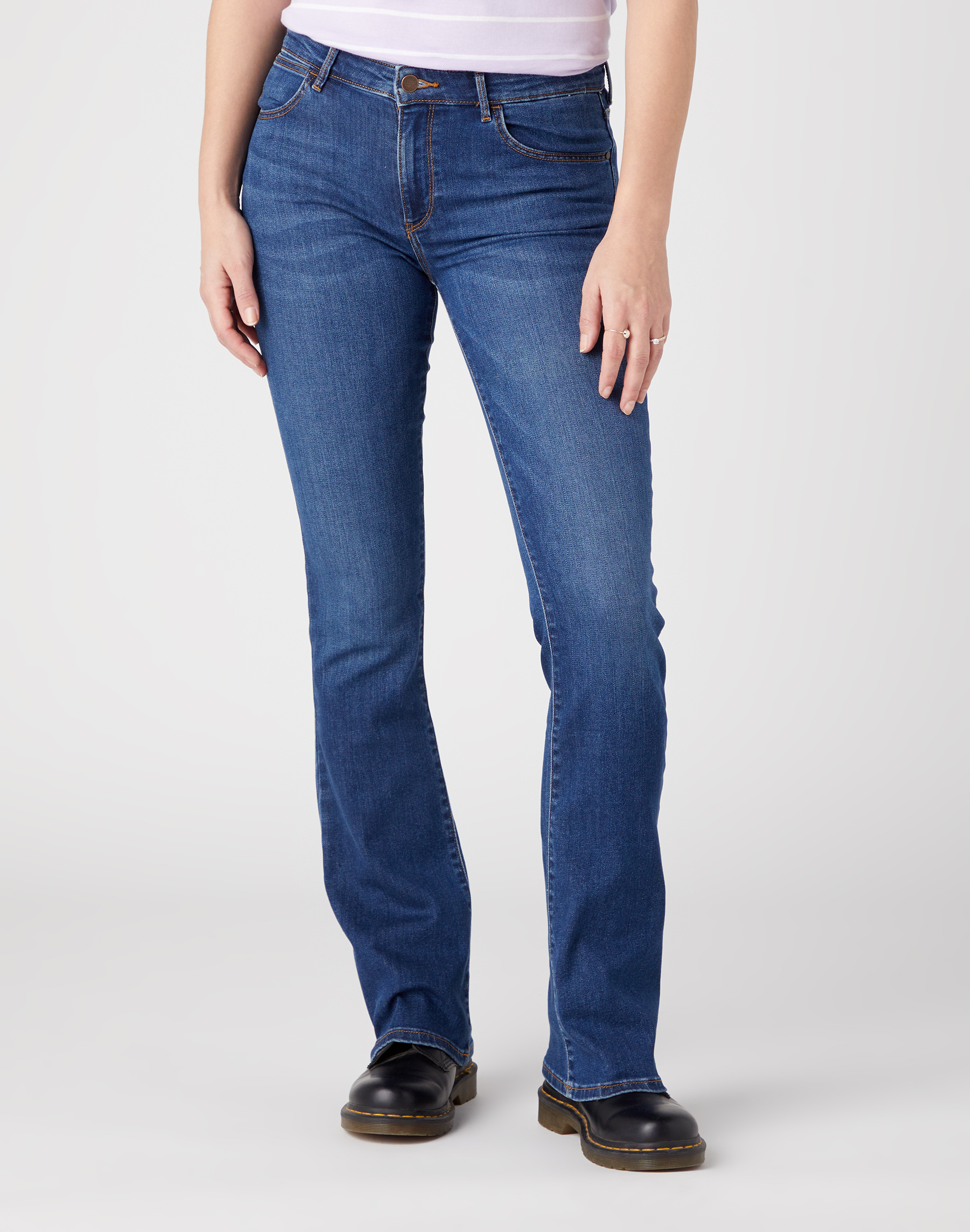 Dámské džíny WRANGLER W28BCK43M BOOTCUT Phoenix Velikost Pas/Délka: 34/32