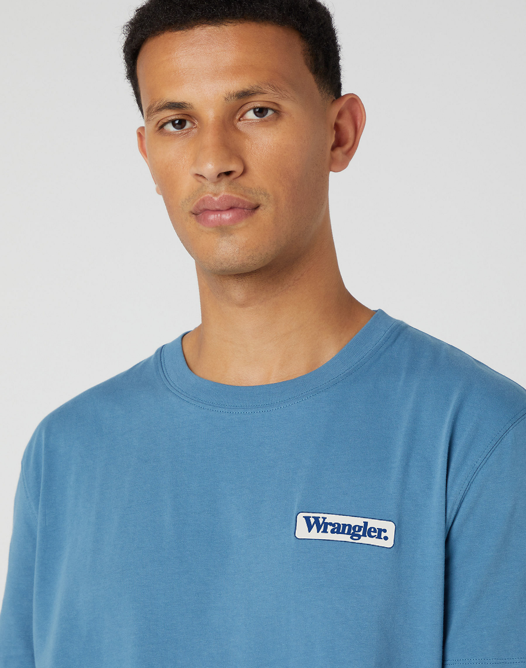 Pánské tričko WRANGLER W760EE84Z LOGO TEE Captains Blue Velikost: L