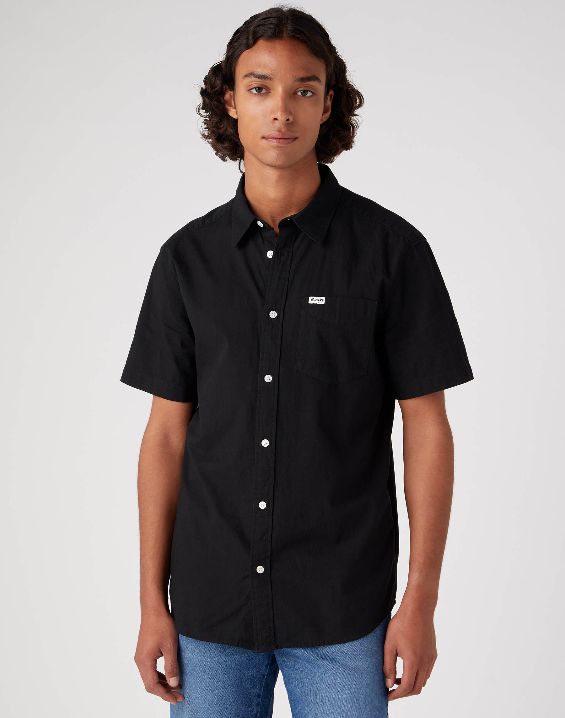 Pánská košile WRANGLER W5K0MB100 SS 1 PKT SHIRT Black Velikost: XXXL