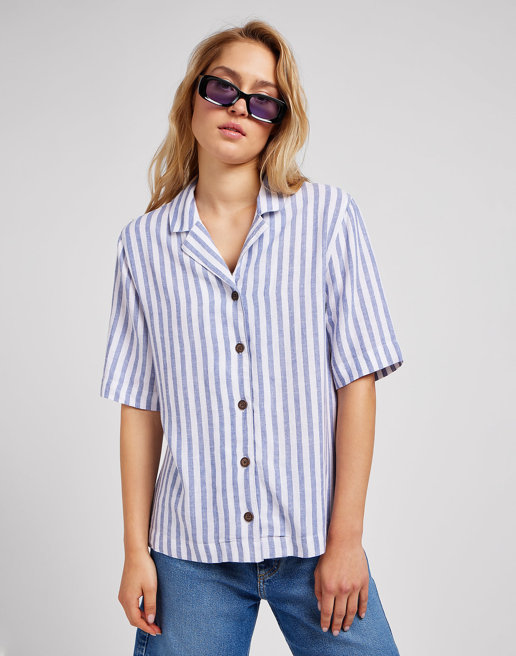 Dámská košile krátký rukáv LEE 112350749 CAMP SHIRT Surf Blue Velikost: M