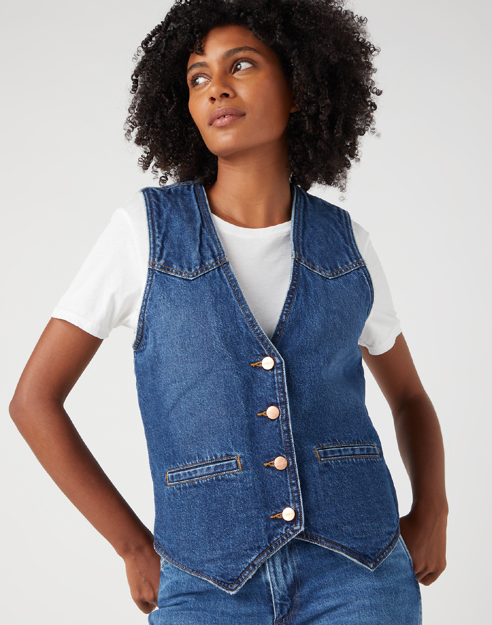 Dámská džínová vesta WRANGLER 112343040 SLIM VEST Dark Wash Velikost: XL