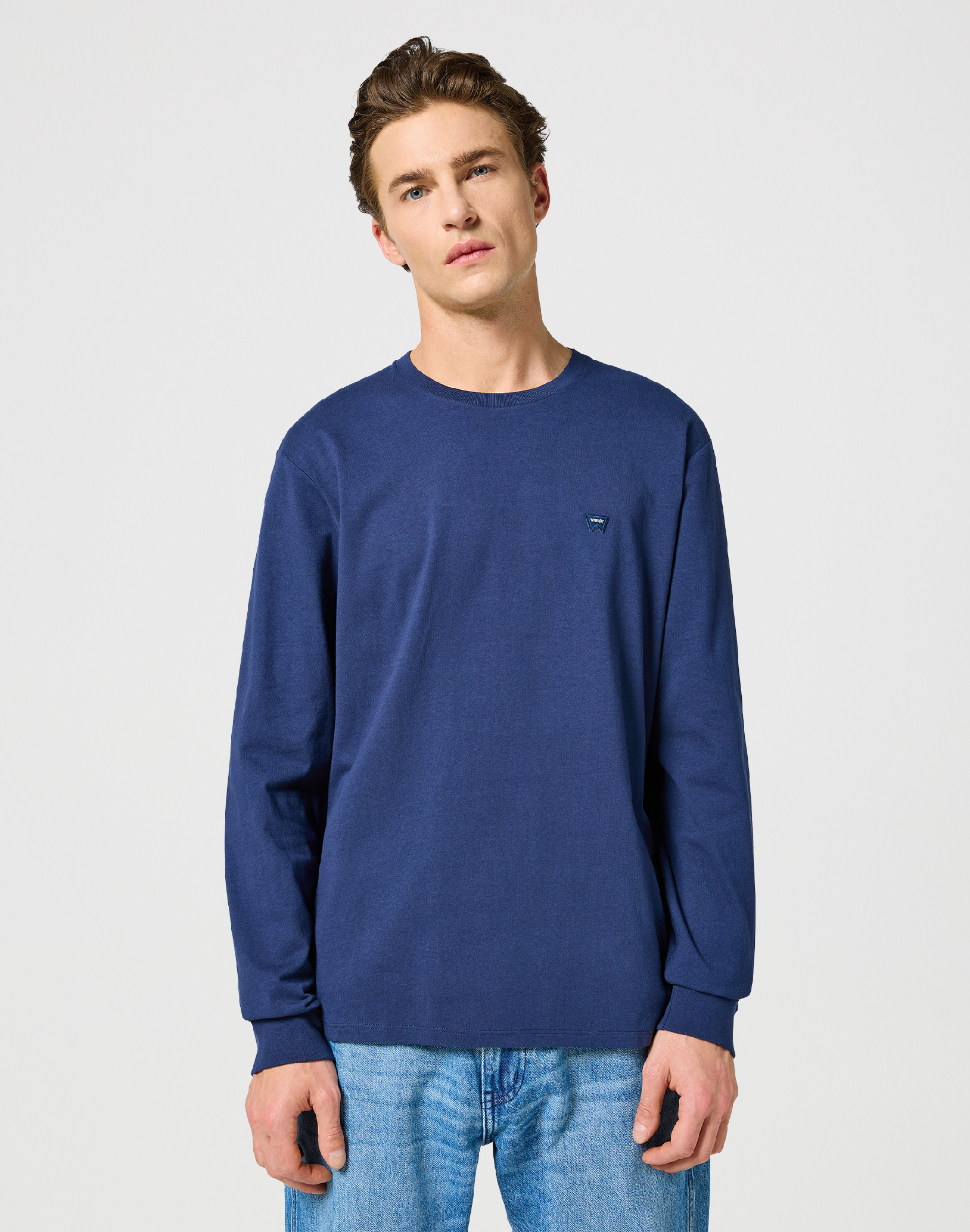 Pánské triko dlouhý rukáv WRANGLER 112357362 LS SIGN OFF TEE Navy Velikost: XL
