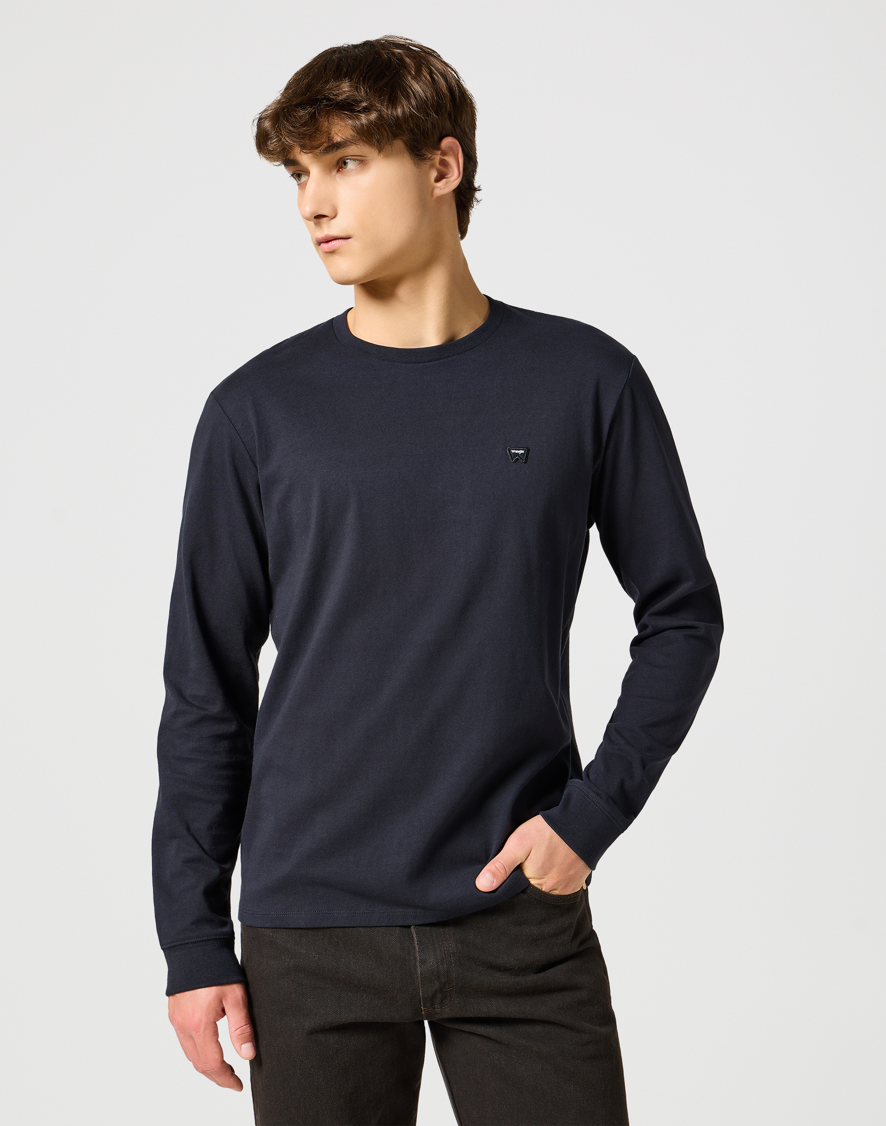 Pánské triko dlouhý rukáv WRANGLER 112357361 LS SIGN OFF TEE Black Velikost: XXL