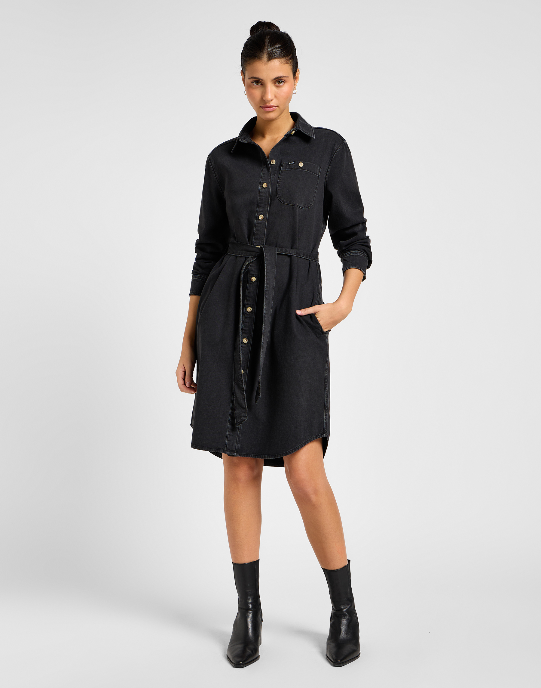 Šaty LEE 112355115 ALL PURPOSE SHIRT DRESS Last Act Velikost: S