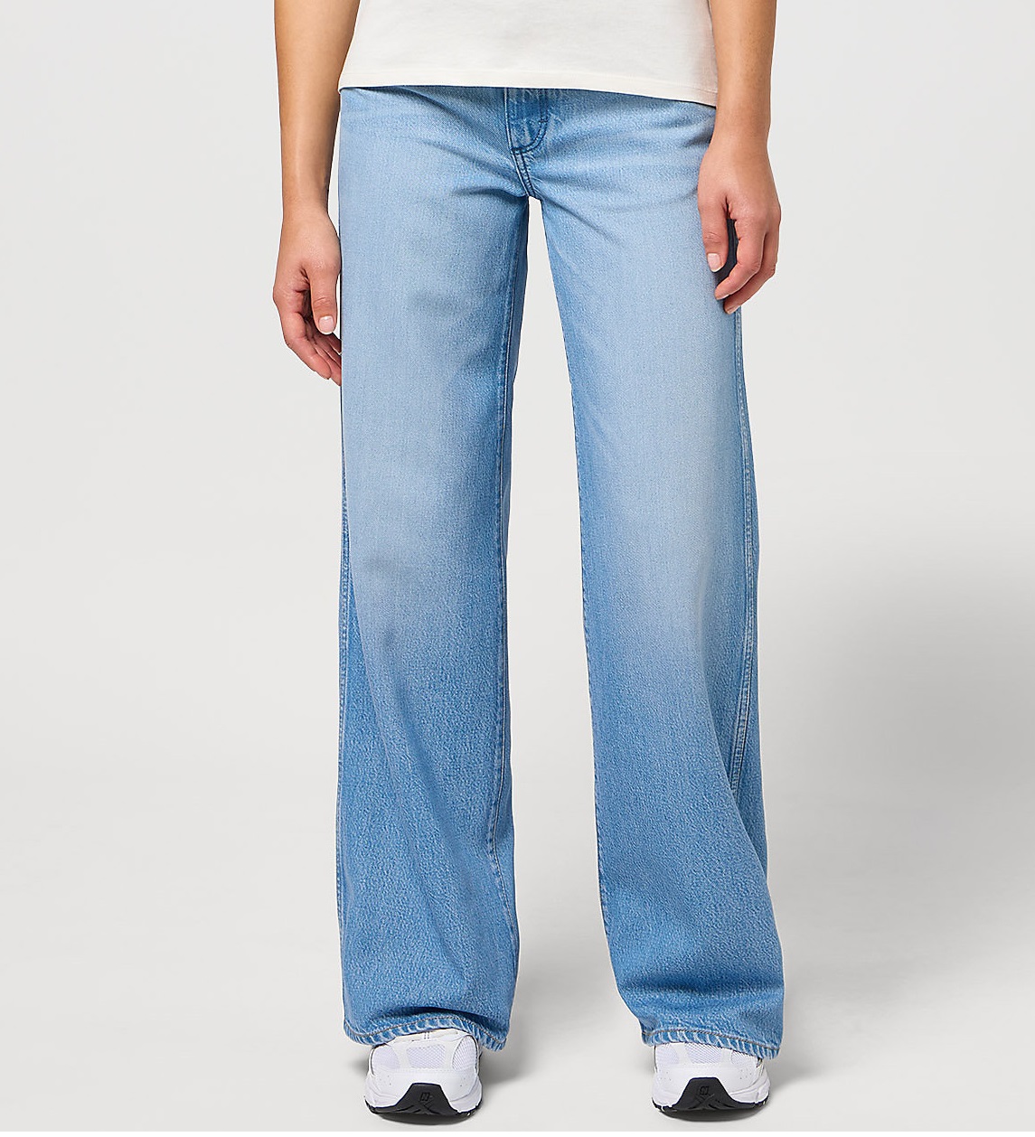 Dámské džíny WRANGLER 112352329 WORLD WIDE Betty Blue Velikost Pas/Délka: 26/32