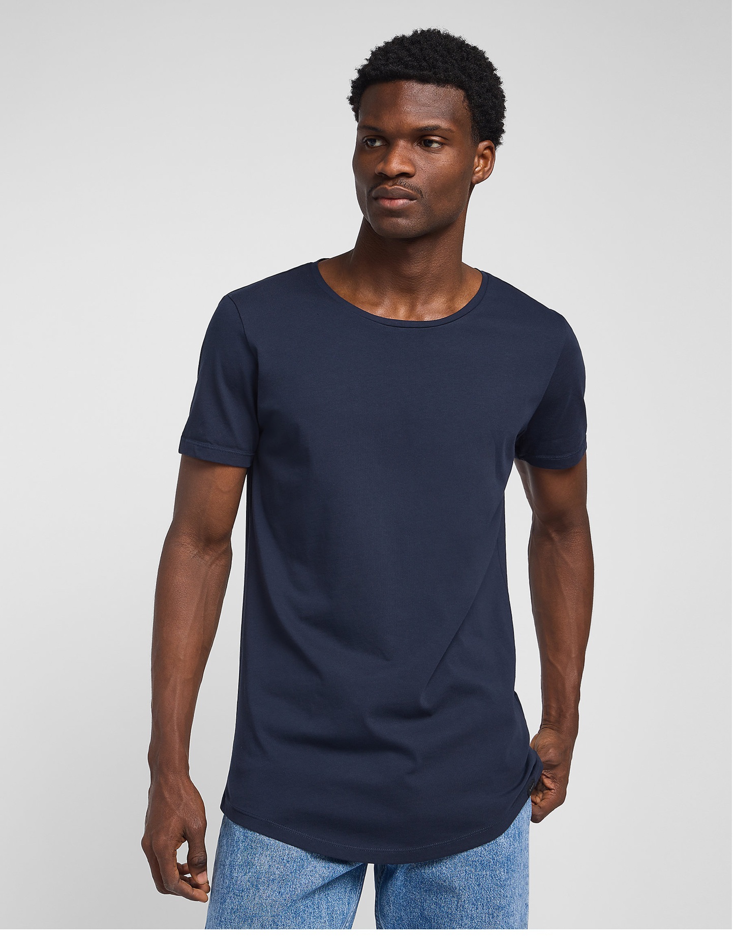 Pánské tričko LEE L62JEPHY 112114636 SHAPED TEE Sky Captain Velikost: S