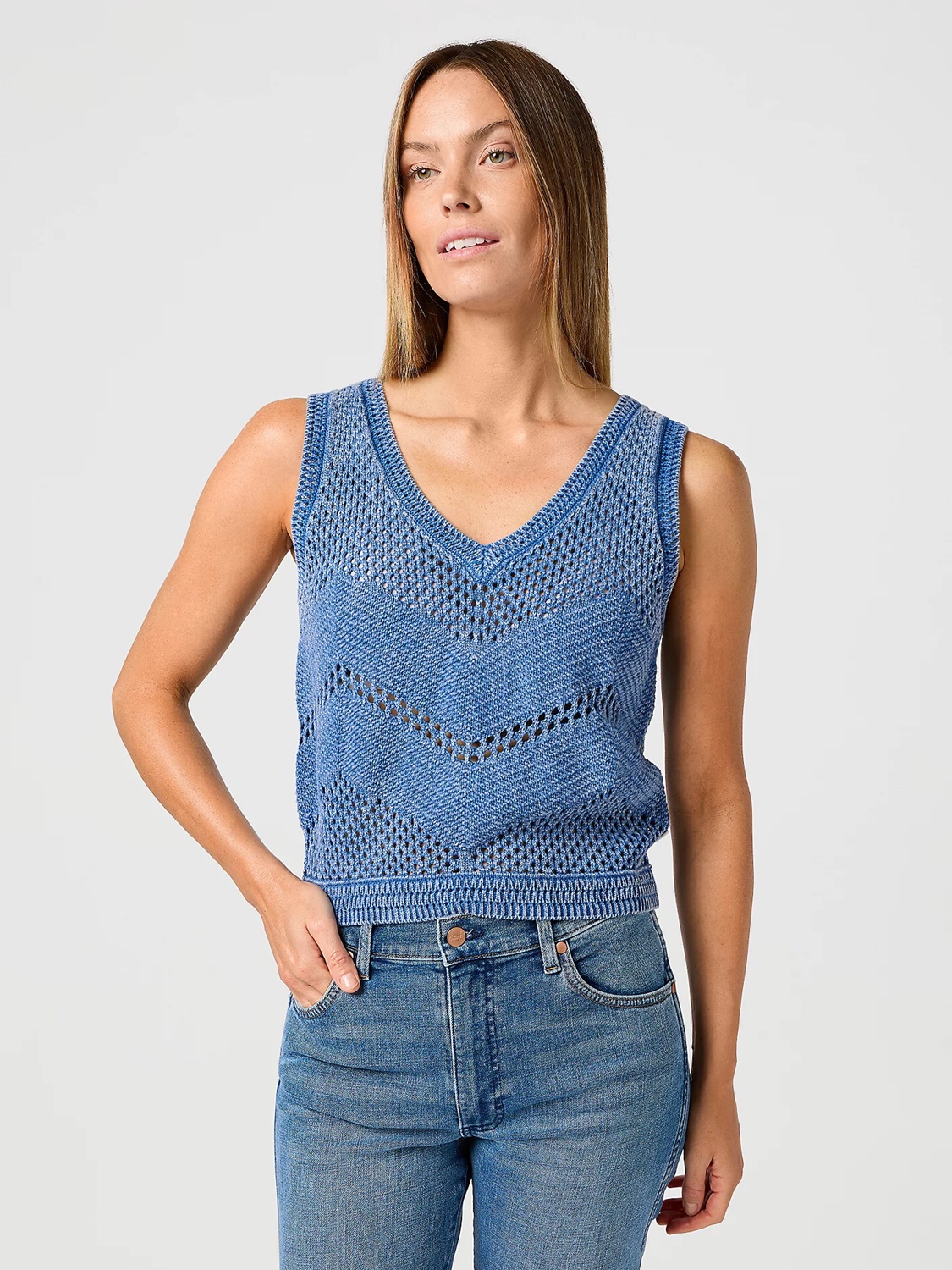 Dámský pletený top bez rukávů WRANGLER  112364275 SWEATER TANK Cyaneus Velikost: M