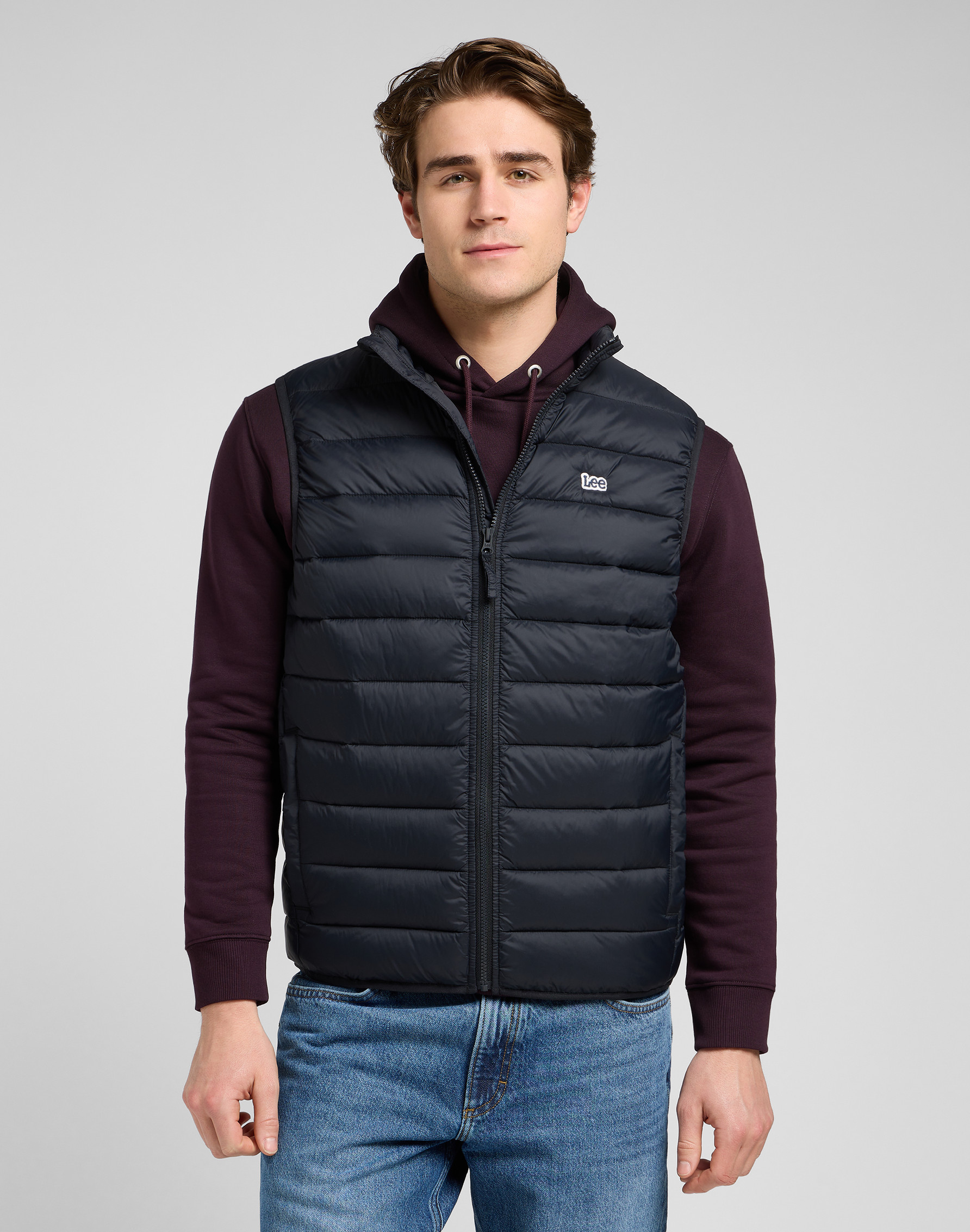 Pánská prošívaná vesta LEE 112370535 STAND COLLAR PUFFER VEST Black Velikost: M