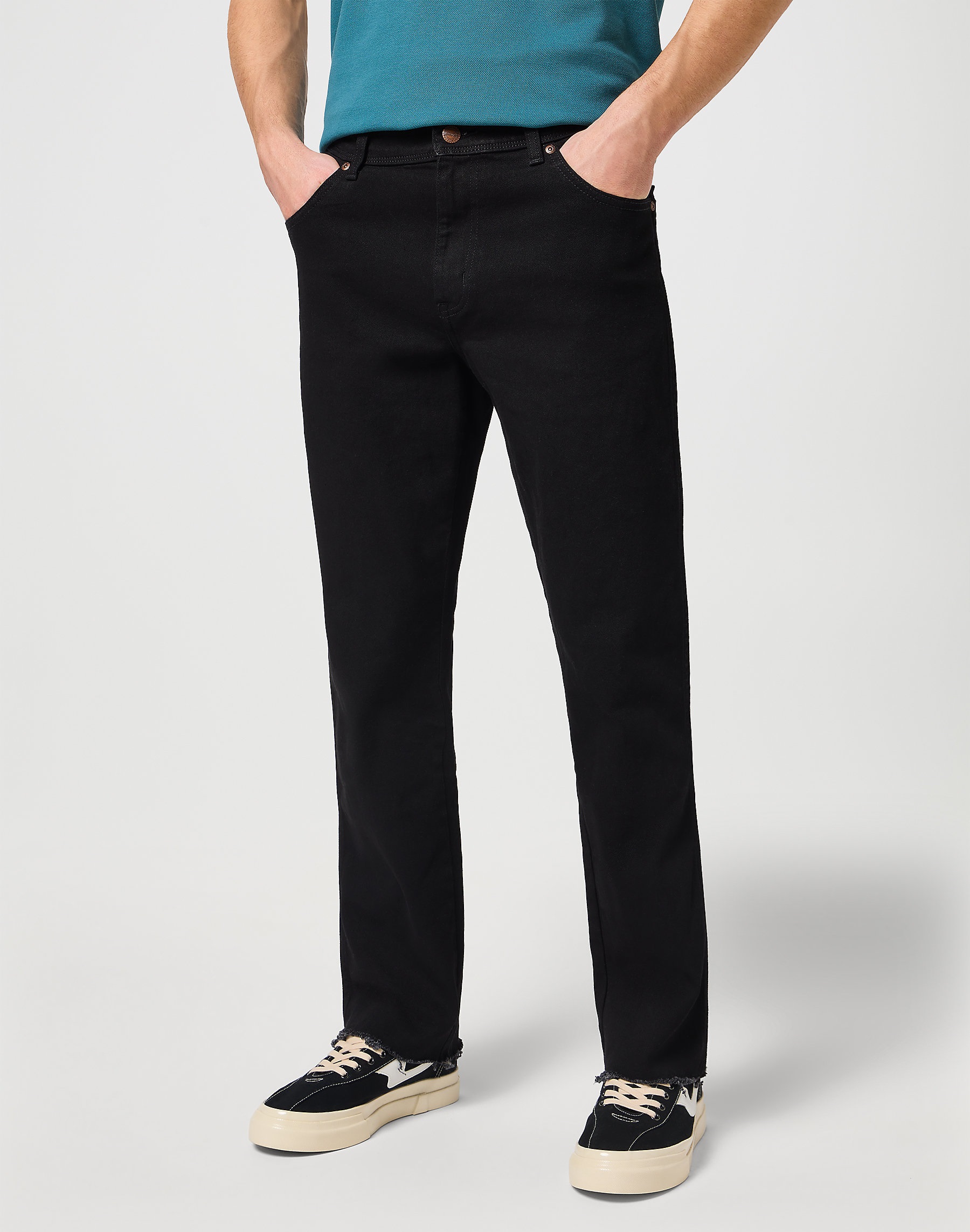 Pánské džíny WRANGLER W12109004 112126034 TEXAS STRETCH Black Overdye Velikost Pas/Délka: 36/30
