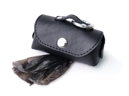 kozeny zasobnik na sacky pro psy cerny