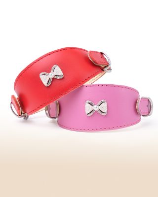 Hezký večer přejeme, máme novinku pro italské chrtíky 🐕 Kožené obojky s perlovým motýlkem, jako obvykle i s pěnovou...