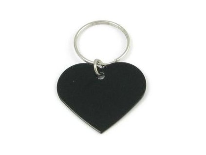 Srdce černé velké 3,8 x 3,3 cm max. 8 řádků rytí