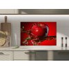 Sklo do kuchyně červené jablko ve vodě (Rozměr 60 x 150 cm)