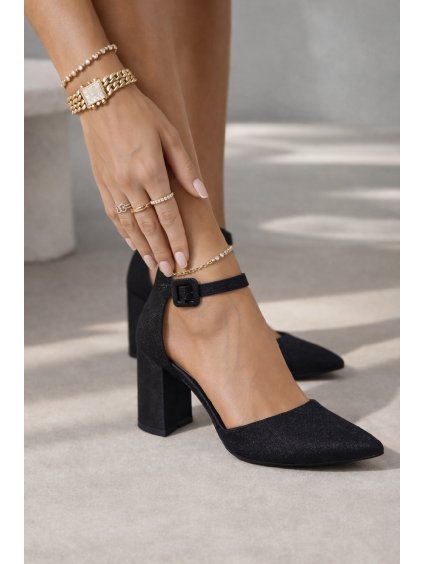 56131EF8 A395 483B AEA3 D977E5597AF5