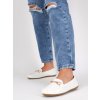 biele mokasiny so zlatou ozdobnou prackou SBHX67WHITE 2
