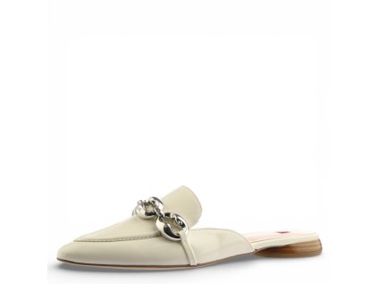 1100136 0800 02 Photoroom