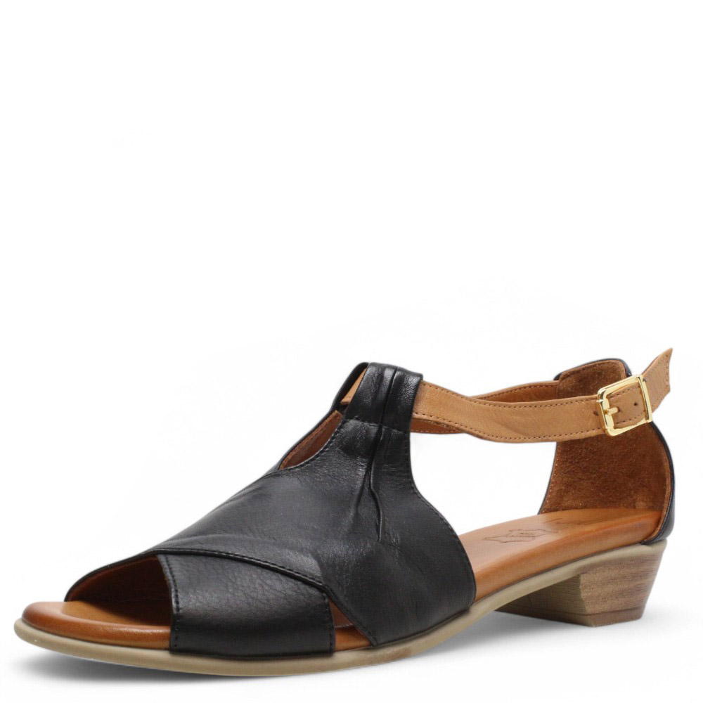 DÁMSKÉ SANDÁLY WILD 066 623 ČERNÁ Barva: Černá
