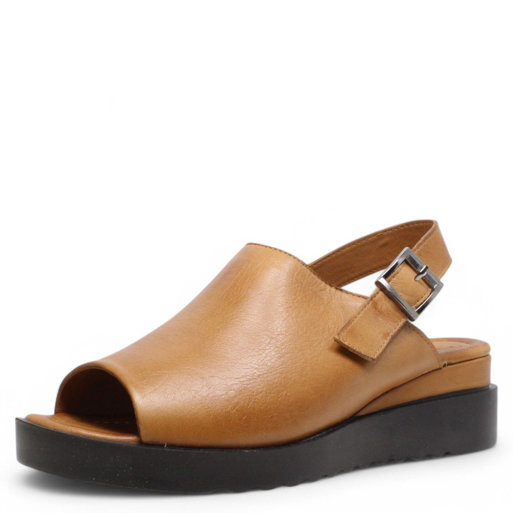 DAMSKÉ SANDÁLY WILD 0347902 TAN HNĚDÁ Barva: HNĚDÁ
