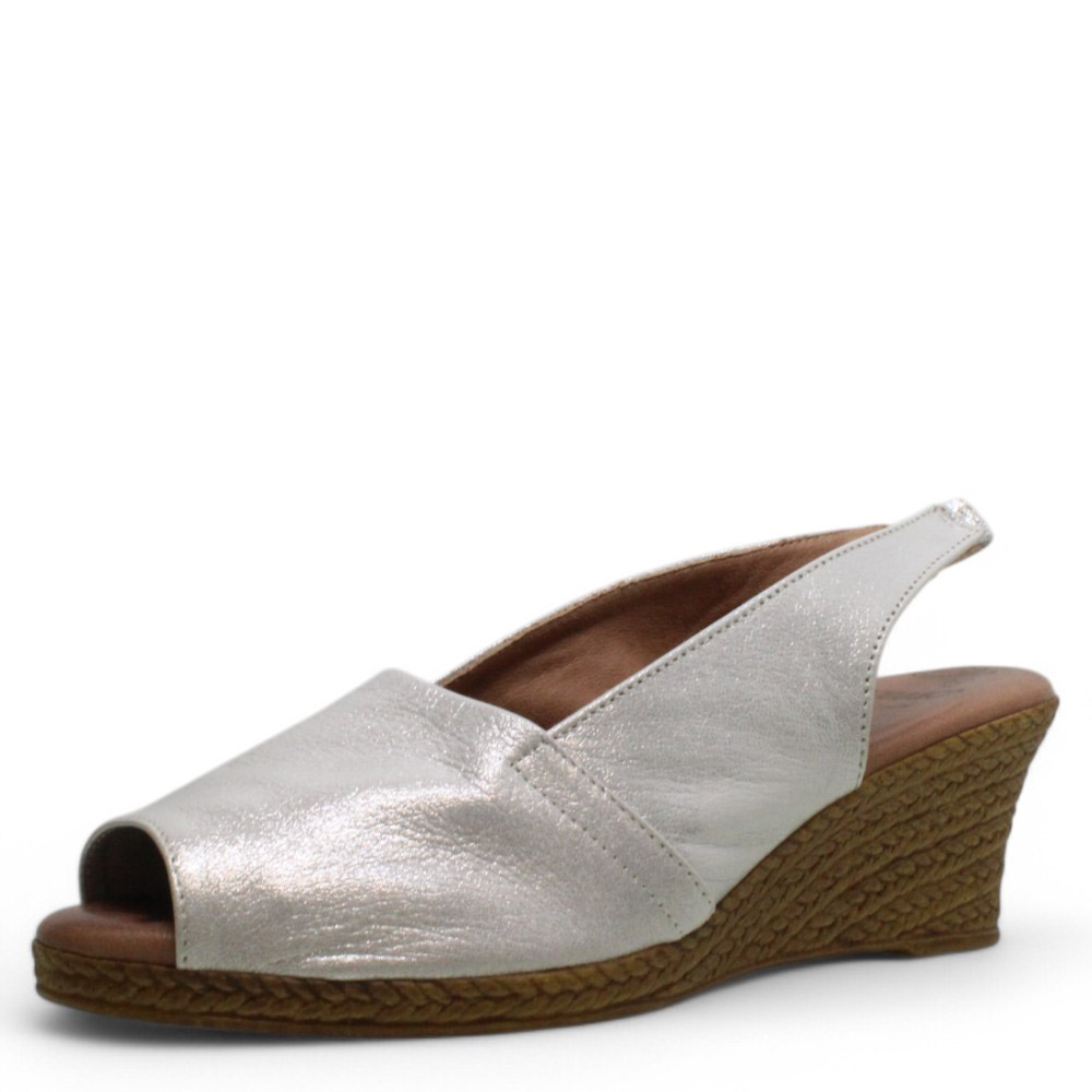 DÁMSKÉ SANDÁLY IBERIUS 014 2317 WHT BÍLÁ Barva: BÍLÁ