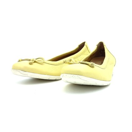 9-9-22106-28 655 Caprice (Barva vanilla de.per, Velikost 37)