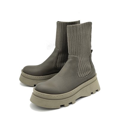 51C0860 ARTIKER (Barva oliva, Velikost 37)