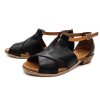 Dámské kožené sandálky 061-1125 černá WILD