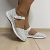 Dámské bíle mokasíny s páskem na suchý zip V+J 220-0185-L1-23