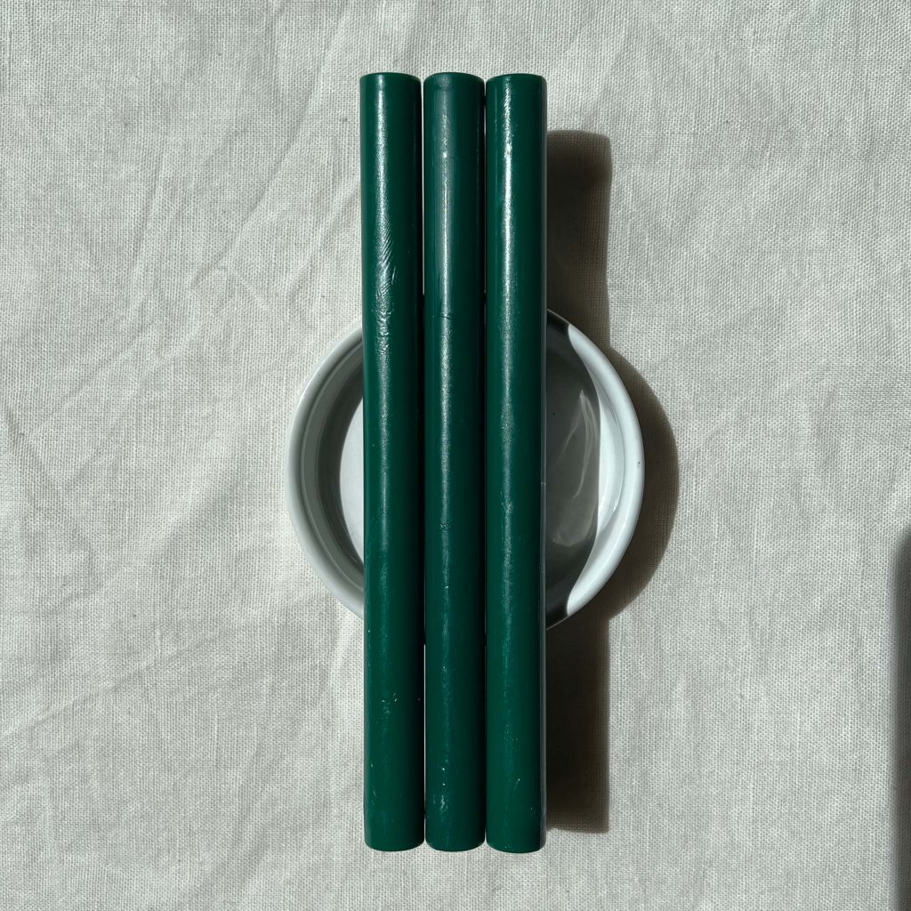 MATNÁ SMARAGDOVÁ ZELENÁ