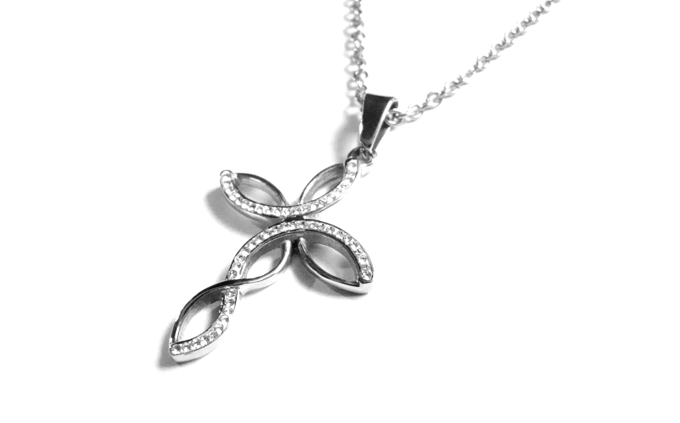 Steel Jewelry Náhrdelník kříž z chirurgické oceli NH500420
