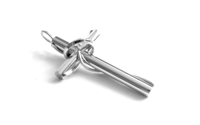 Steel Jewelry Přívěsek kříž s kroužkem z chirurgické oceli PR090117