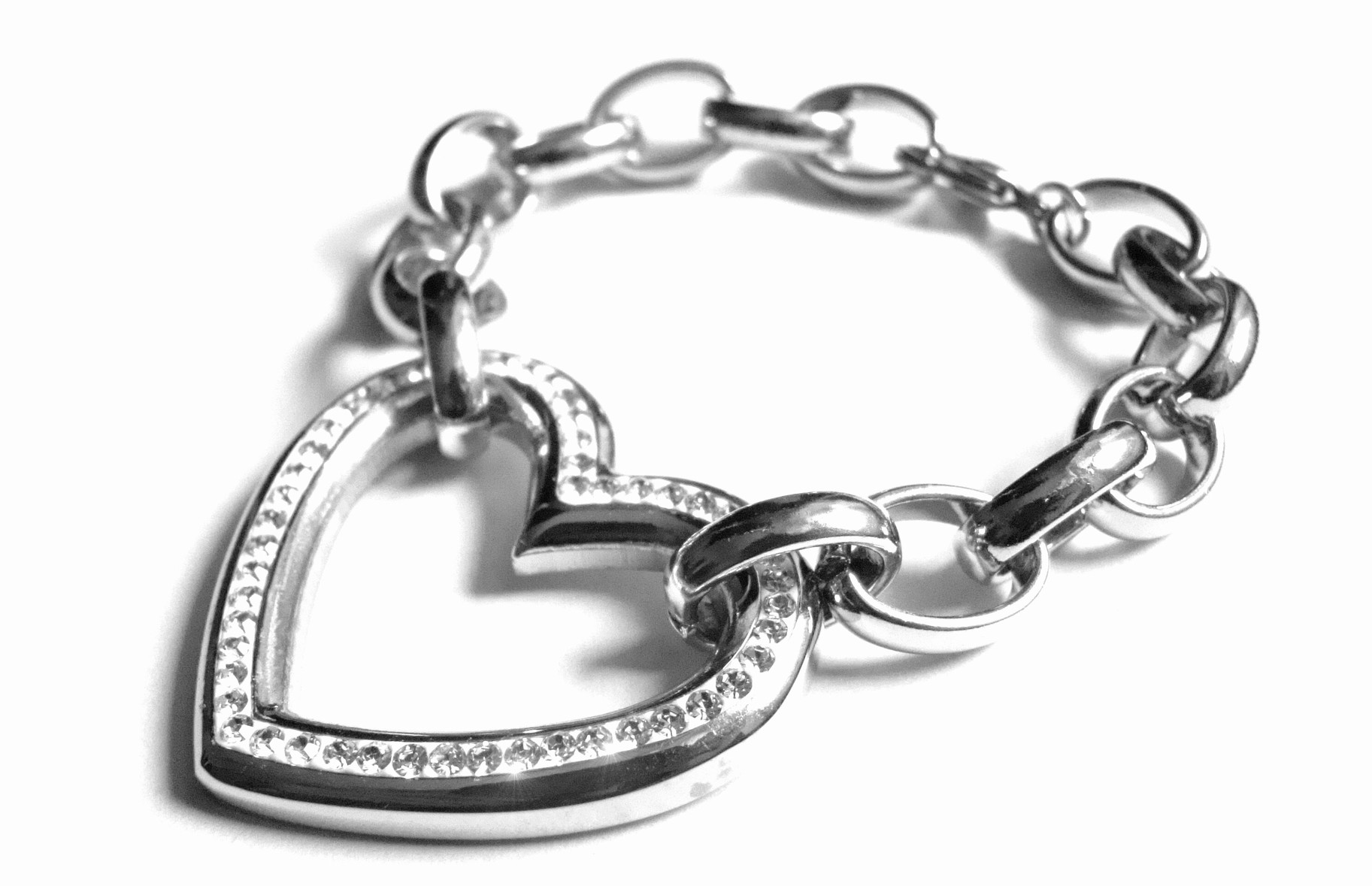 Steel Jewelry Náramek srdce z chirurgické oceli NR090478