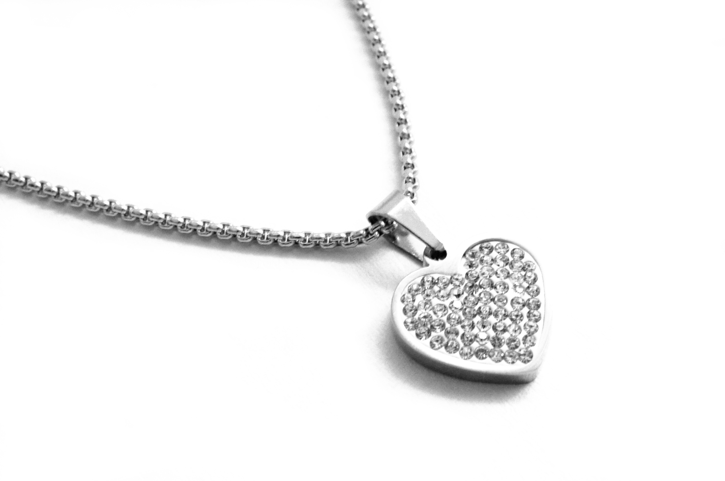 Levně Steel Jewelry Náhrdelník srdce z chirurgické oceli NH090299