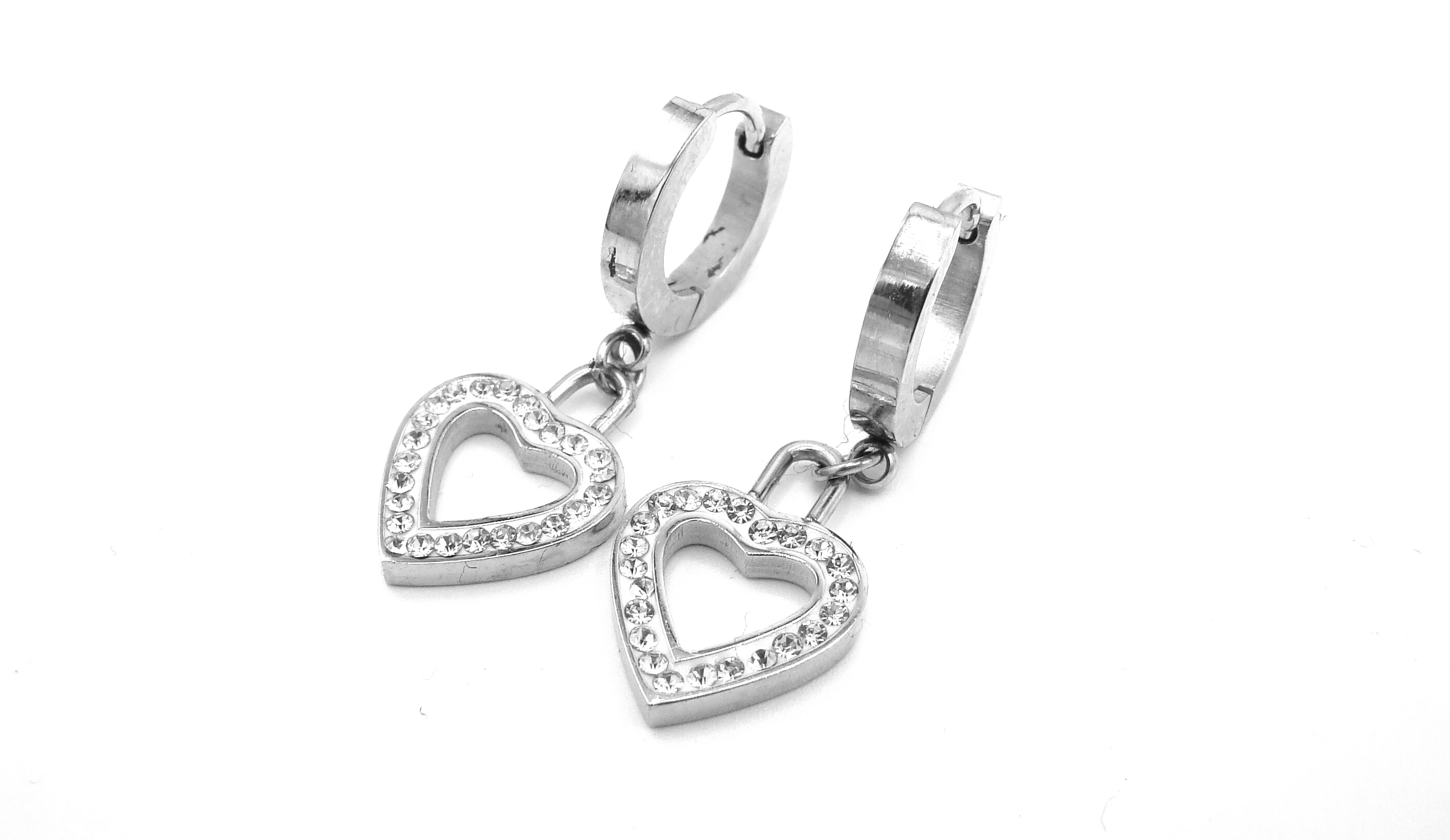 Steel Jewelry Náušnice srdce z chirurgické oceli NS220188