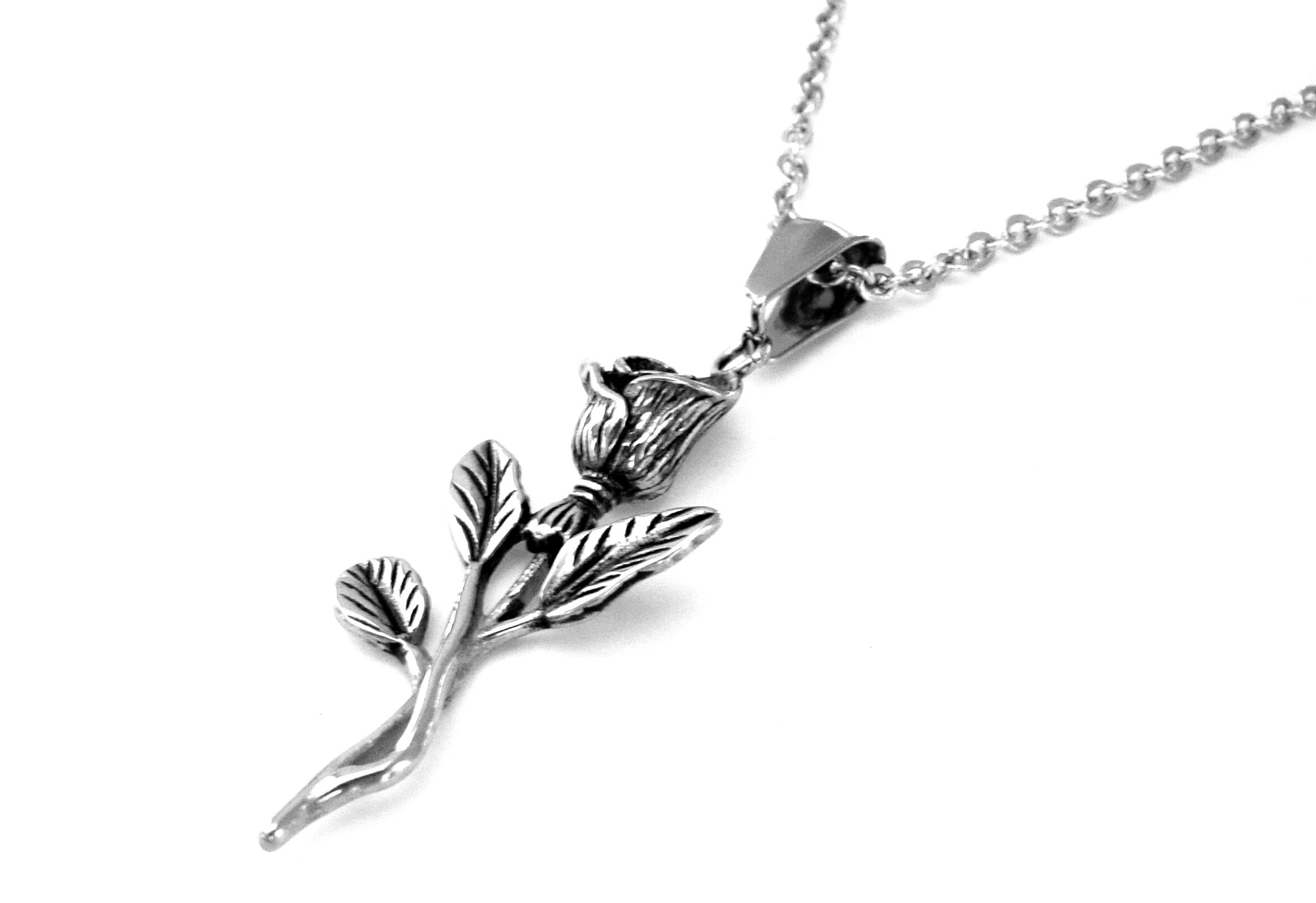 Levně Steel Jewelry Náhrdelník růže z chirurgické oceli NH220213