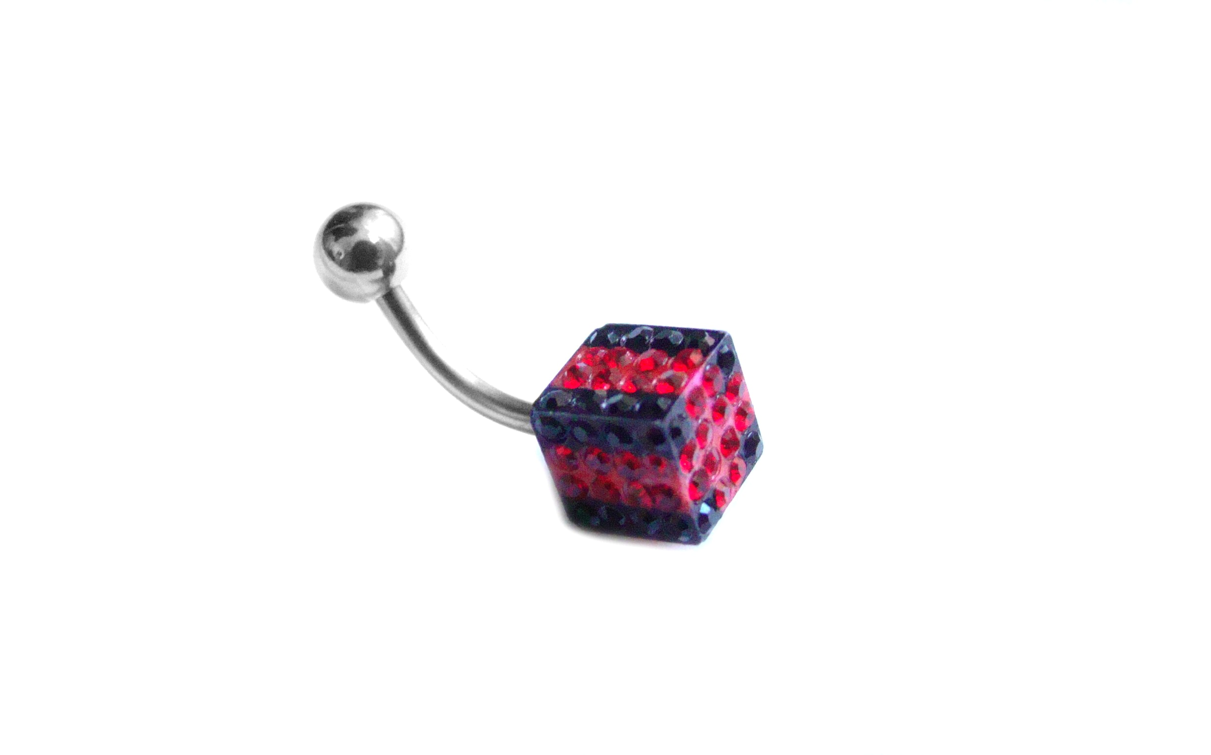 Levně Steel Jewelry Piercing červenočerná kostka z chirurgické oceli PR121156