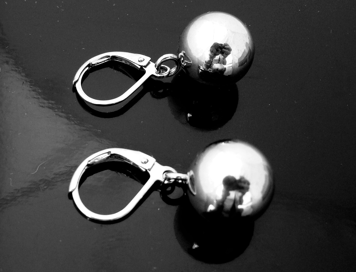 OceloveSperky1 Dnáušnice z chirurgické oceli Visací KOULE 10 mm NS111113