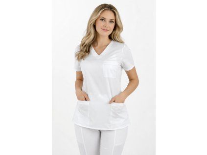 Biela pracovná košeľa v modelingu