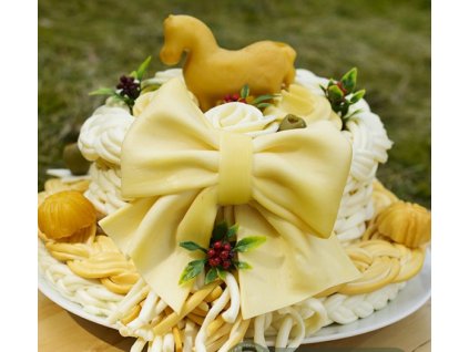 Syrova torta mala konik 2 900x800