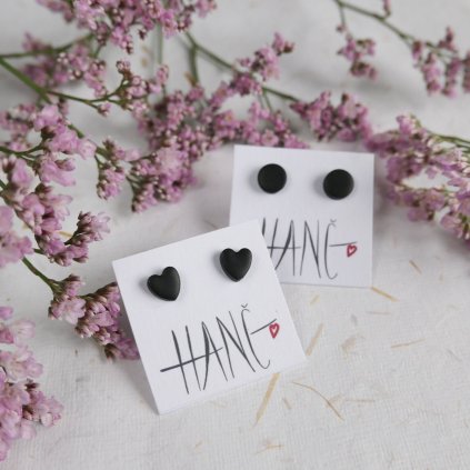 nausnice pecky bodovky malicke pestrobarevne antialergicke polymerove ocel cerna