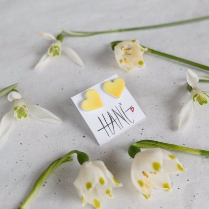 nausnice pecky zluta vanilkova srdce 1