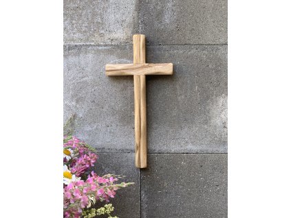 Jasanový kříž 30 cm č.119