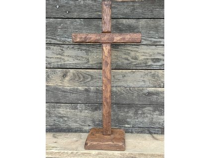 Kříž 50 cm s vrypy hrubý s podstavcem - tmavě hnědý