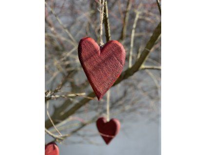 Srdce k zavěšení s vrypy