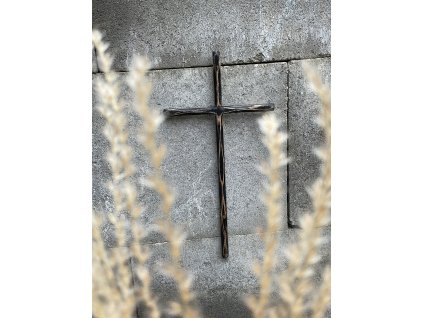 Minimalistický kříž k zavěšení 30 cm č.86