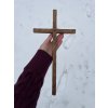 Dubový kříž 40 cm k zavěšení č. 154